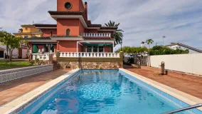 Churriana villa for sale