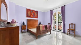 Churriana villa for sale