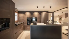 Villa con 5 dormitorios a la venta en La Merced