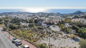 Se vende parcela en Benalmadena