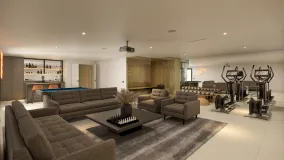 Buy 4 bedrooms villa in New Golden Mile