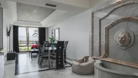 Apartamento con 8 dormitorios en venta en Gray D'Albion