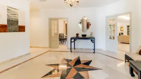 For sale villa with 6 bedrooms in Zona D