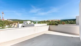 For sale 3 bedrooms penthouse in Senda Chica