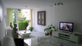 Marbella Ciudad, adosado en venta con 3 dormitorios
