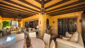 Mansion with 9 bedrooms for sale in New Golden Mile