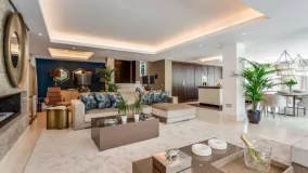 Villa de 4 dormitorios en venta en Marbella - Puerto Banus