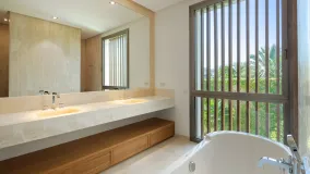 Casares, villa con 5 dormitorios en venta