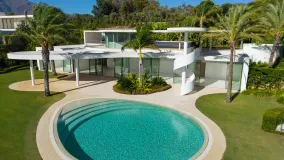 Villa en venta en Casares con 4 dormitorios