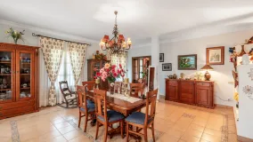 Se vende finca en Ronda con 5 dormitorios