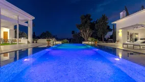 Villa for sale in Guadalmina Alta