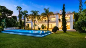 Comprar villa en Casasola de 7 dormitorios