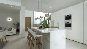 Villa de 4 dormitorios en venta en Manilva