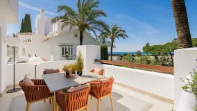 Se vende apartamento en Los Monteros Palm Beach