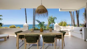 Apartamento de 3 dormitorios en venta en Estepona Ciudad