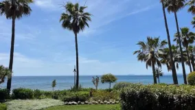 Menara Beach, apartamento planta baja a la venta