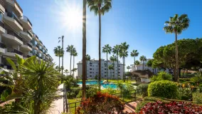 Apartamento en venta en Calahonda con 2 dormitorios