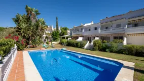 For sale town house with 2 bedrooms in Artola