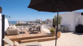 3 bedrooms duplex penthouse for sale in Estepona