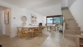 3 bedrooms duplex penthouse for sale in Estepona