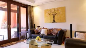 Apartamento de 2 dormitorios a la venta en Torre Bermeja
