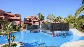 Se vende apartamento con 3 dormitorios en Mar Azul