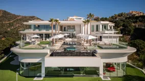 Comprar villa en La Zagaleta con 16 dormitorios