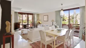 For sale duplex penthouse in Menara Beach