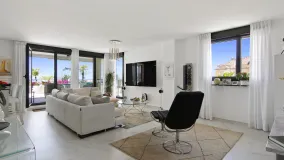 3 bedrooms penthouse for sale in Estepona Centre