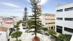 For sale Estepona Old Town 4 bedrooms town house