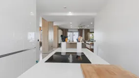Buy apartment with 4 bedrooms in Mirador de Estepona Hills