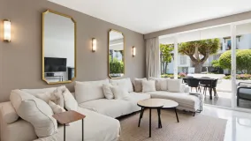 Apartamento planta baja en venta en Alcazaba Beach con 2 dormitorios