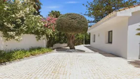 Villa a la venta en Casasola de 9 dormitorios