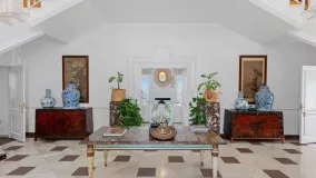 Se vende villa en Casasola