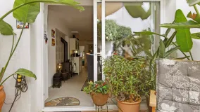 For sale town house in Estepona Old Town with 3 bedrooms