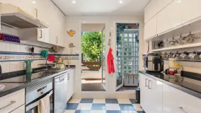 3 bedrooms apartment in Selwo Hills for sale