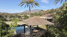 La Alberdina villa for sale