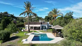 La Alberdina villa for sale