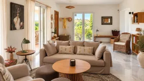 La Alberdina villa for sale