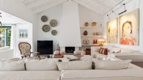 For sale villa in El Madroñal with 6 bedrooms