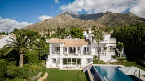Villa a la venta en Sierra Blanca con 7 dormitorios