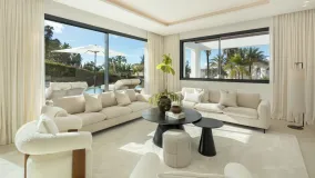 Comprar villa en El Paraiso