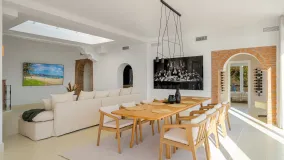 El Madroñal, villa con 6 dormitorios en venta