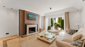 Apartamento de 3 dormitorios en venta en Sierra Blanca