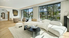 Comprar villa de 5 dormitorios en El Herrojo