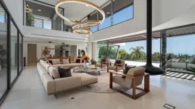 6 bedrooms villa in La Quinta for sale