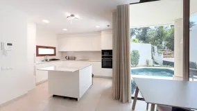 Marbella Golden Mile semi detached villa for sale