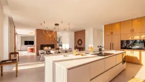 For sale 8 bedrooms villa in Benahavis