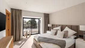 Duplex penthouse with 3 bedrooms for sale in Aloha Gardens