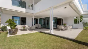 Apartamento planta baja de 3 dormitorios a la venta en Palo Alto